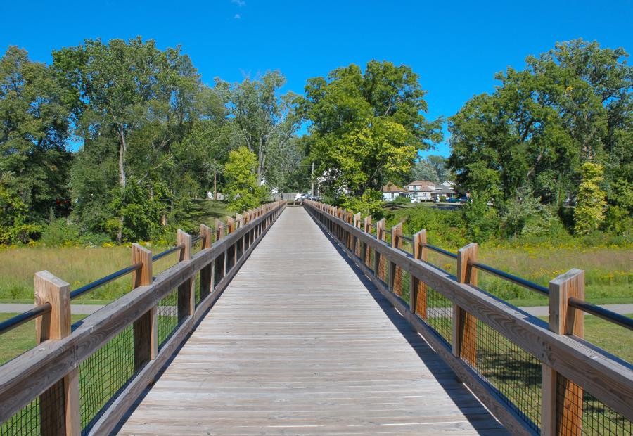 Dwight Lydell Park in 2023: A serene spot for a restful pause on your biking adventure.